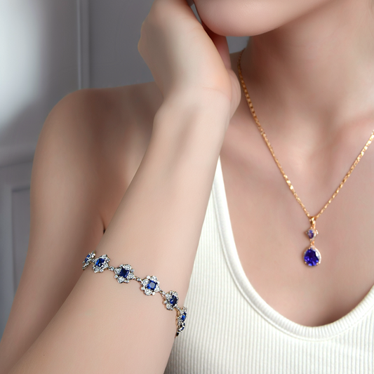 TIMEMATRIX White Gold Clover Bracelet | Sapphire CZ & Diamond-Accented Sparkle | Perfect Gift for Girlfriend, Wife & Mom