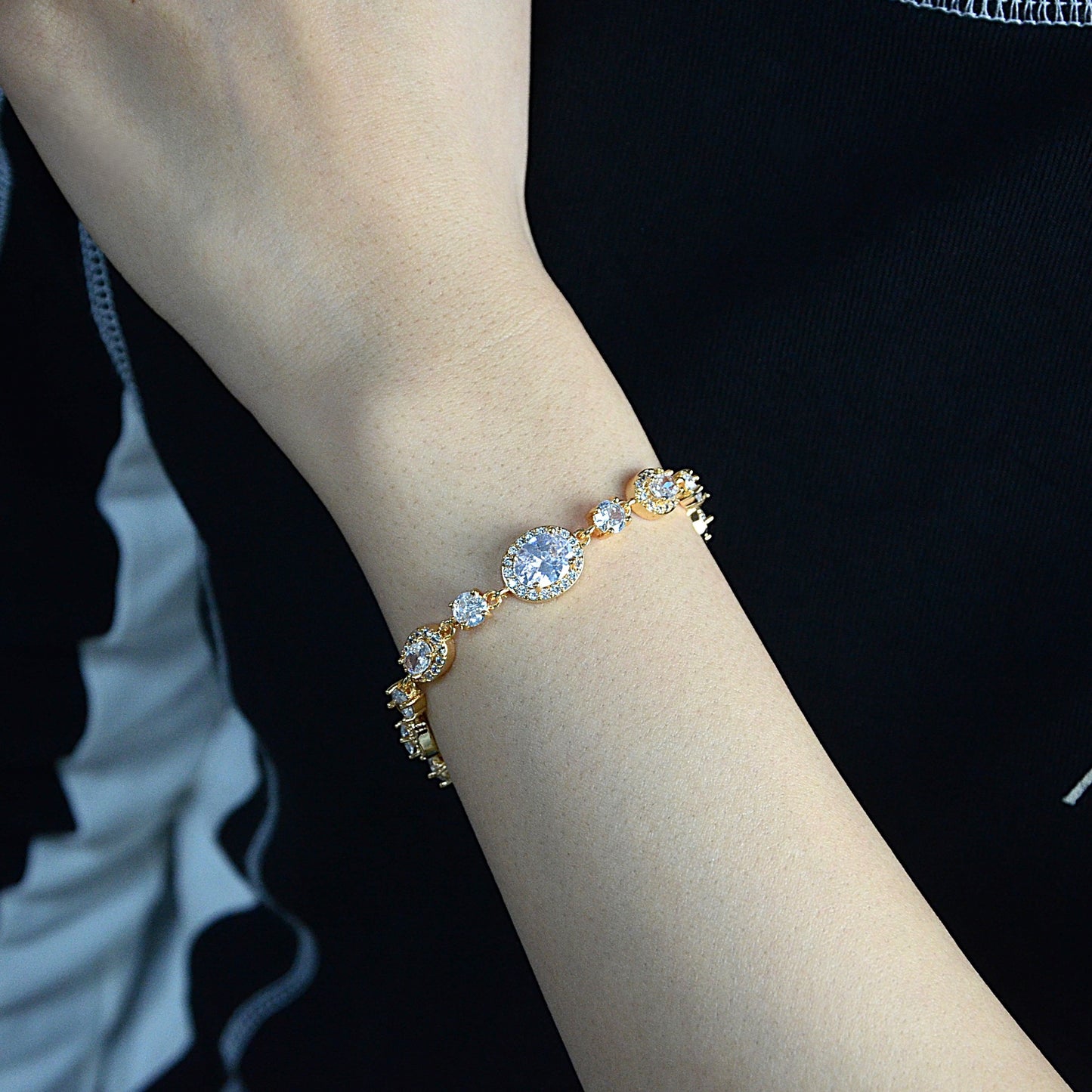 TIMEMATRIX 18K Gold Eternal White CZ Bracelet | Diamond-Accented Sparkle | Perfect Gift for Girlfriend, Wife & Mom