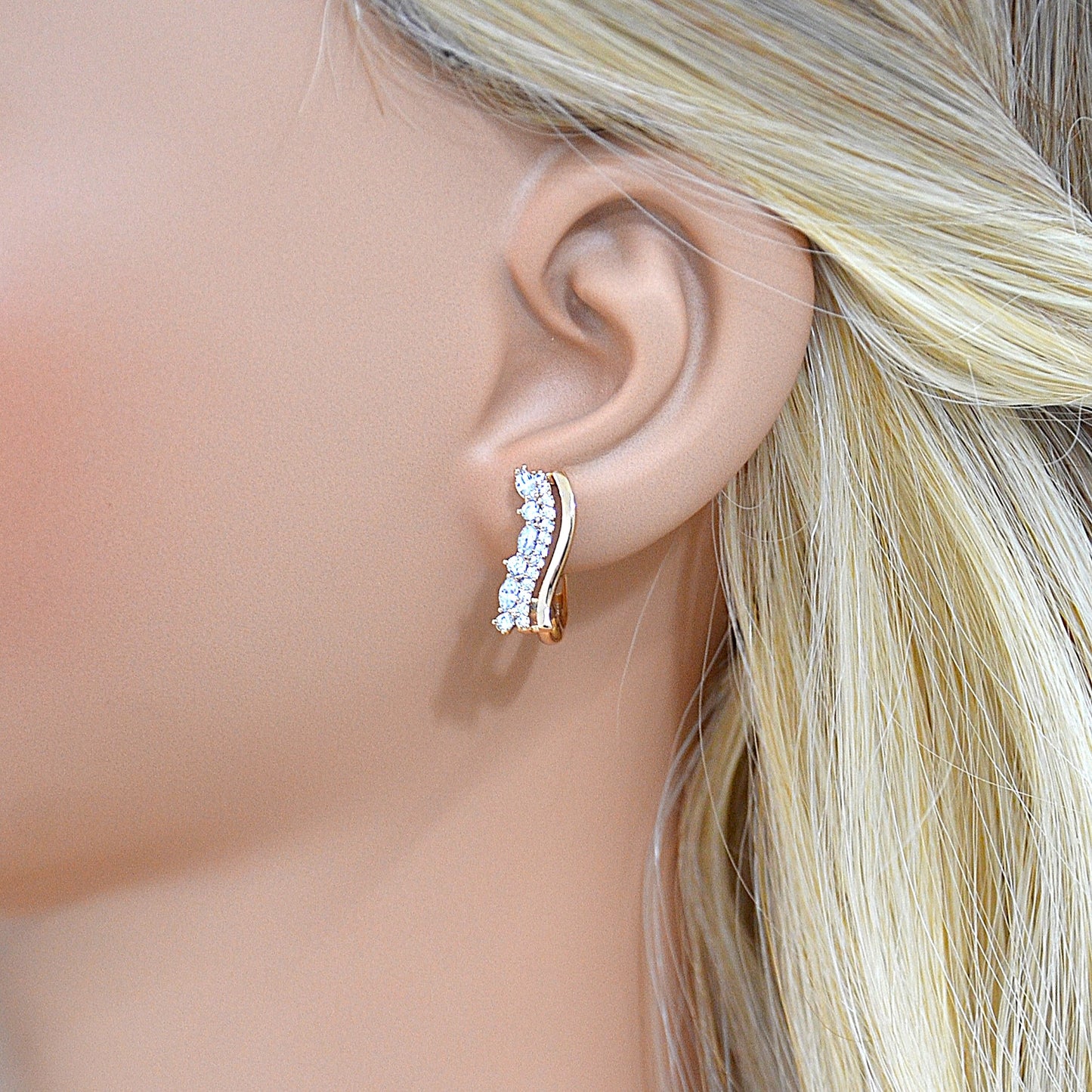 TIMEMATRIX Trending Queen Earrings for Women | 18K Gold Plated | White Cubic Zirconia Pendant | Daily Elegant & Party Jewelry | Ideal Gift for Birthday/Wedding