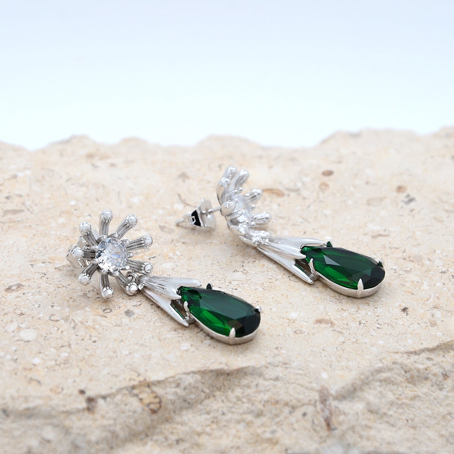 TIMEMATRIX Trending  Sunflower Earrings | White Gold Plated with CZ Waterdrop Gemstones | Daily Chic & Garden Party Jewelry | Ideal Gift for Birthday/Anniversary