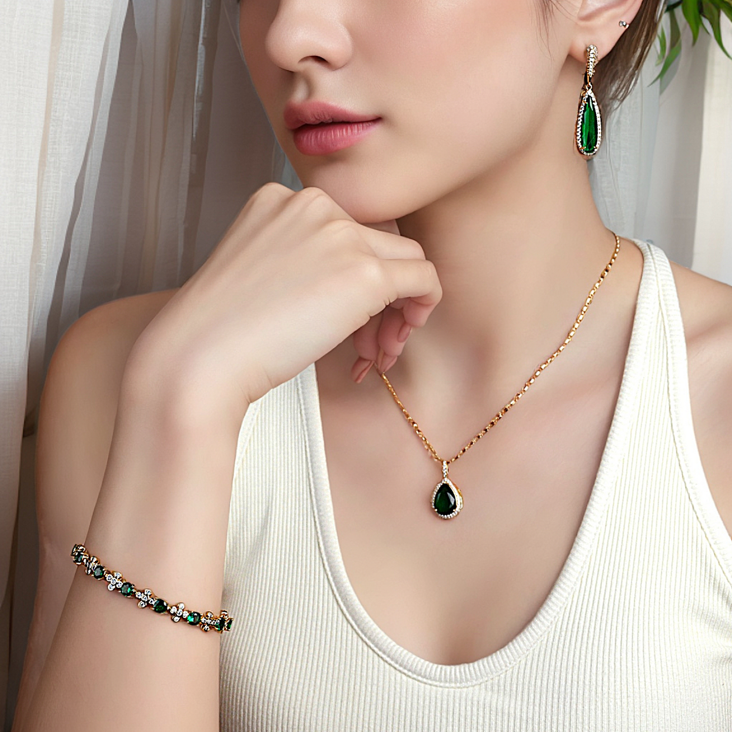 TIMEMATRIX 18K Gold Plated Water Drop Pendant Necklace for Women -  Cubic Zirconia Luxury Choker Jewelry, Perfect for Daily Wear & Gifting
